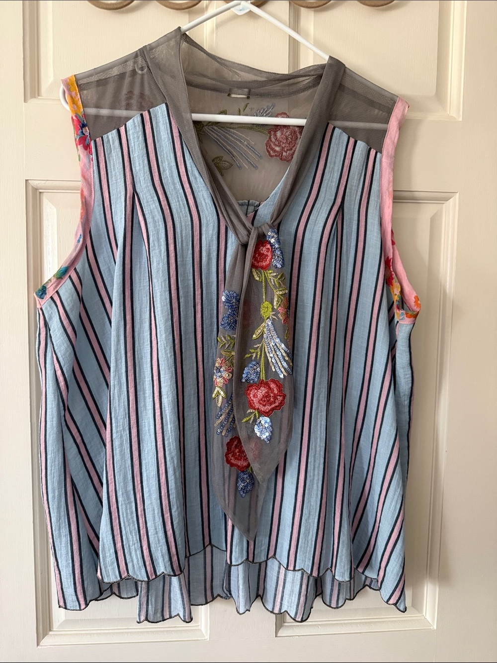 Sleeveless Linen Striped Tie-Neck Blouse with Floral Embroidery - Blue Pink